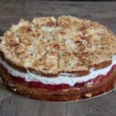 Himbeer-Krater-Torte (glutenfrei)
